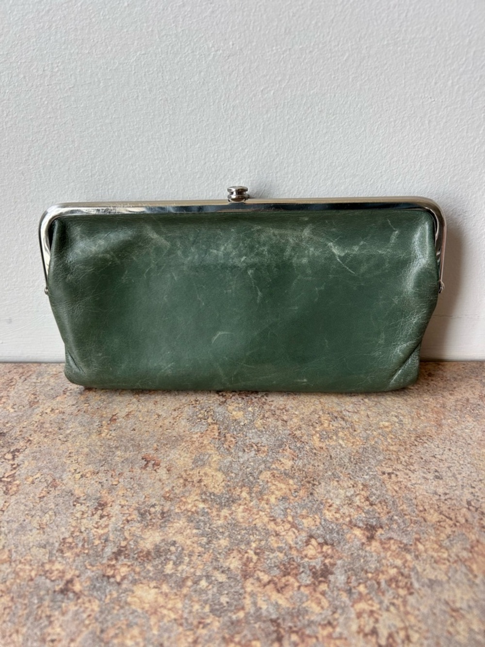Hobo Distressed Olive Green Double Clasp Leather Wallet - Picture 3 of 10